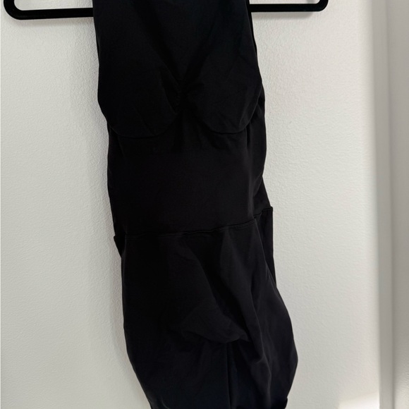 SKIMS Black Sculpting Jumpsuit - Picture 4 of 7